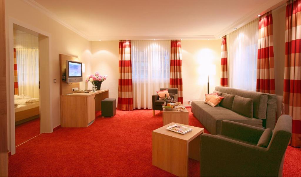 Hotel Lamm Baiersbronn Mitteltal Extérieur photo